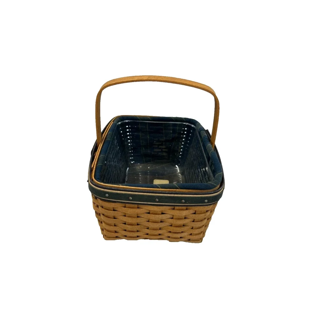 2007 Longaberger Collector's Club Member Basket w/Liner & Protector
